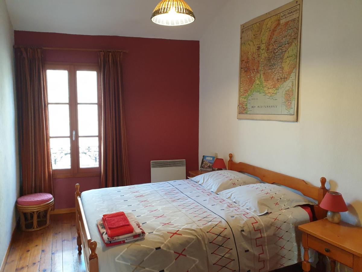 Ferienwohnung Le Logis De La Tour Avignon Exterior foto
