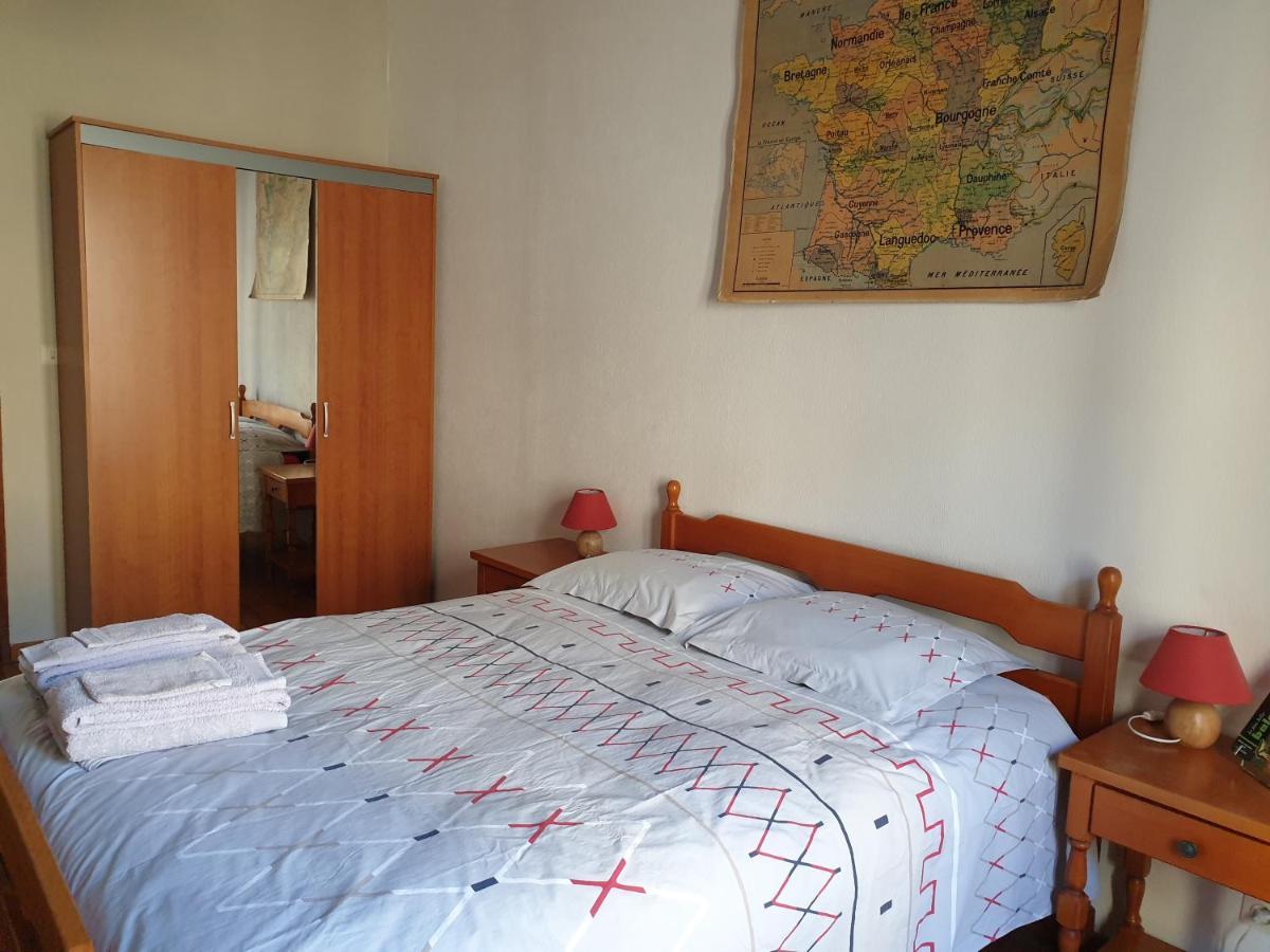 Ferienwohnung Le Logis De La Tour Avignon Exterior foto