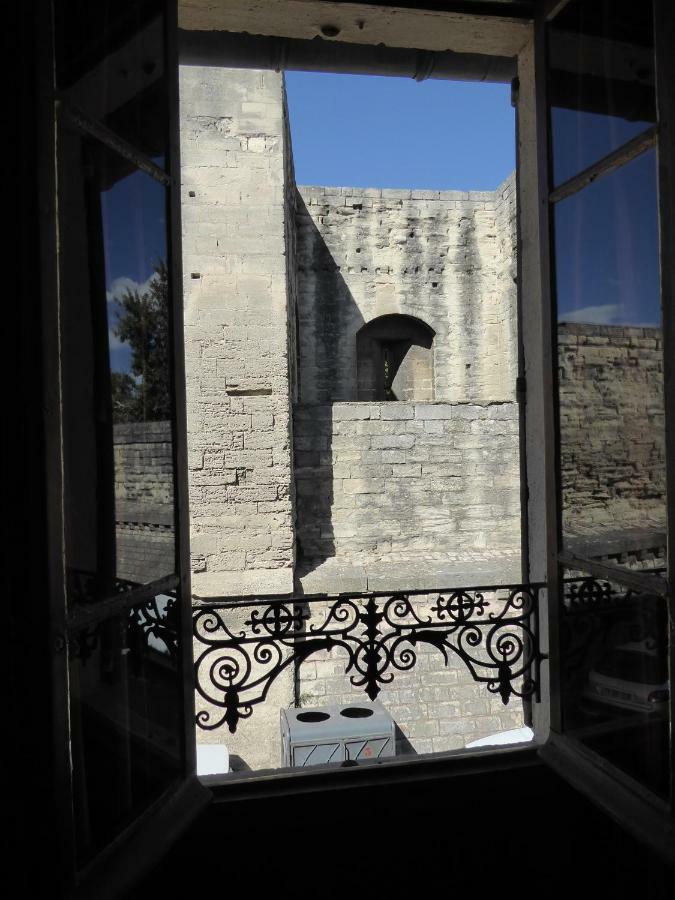 Ferienwohnung Le Logis De La Tour Avignon Exterior foto